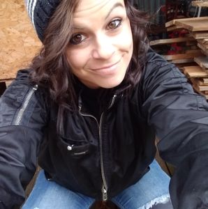 Meet your Posher, Renee